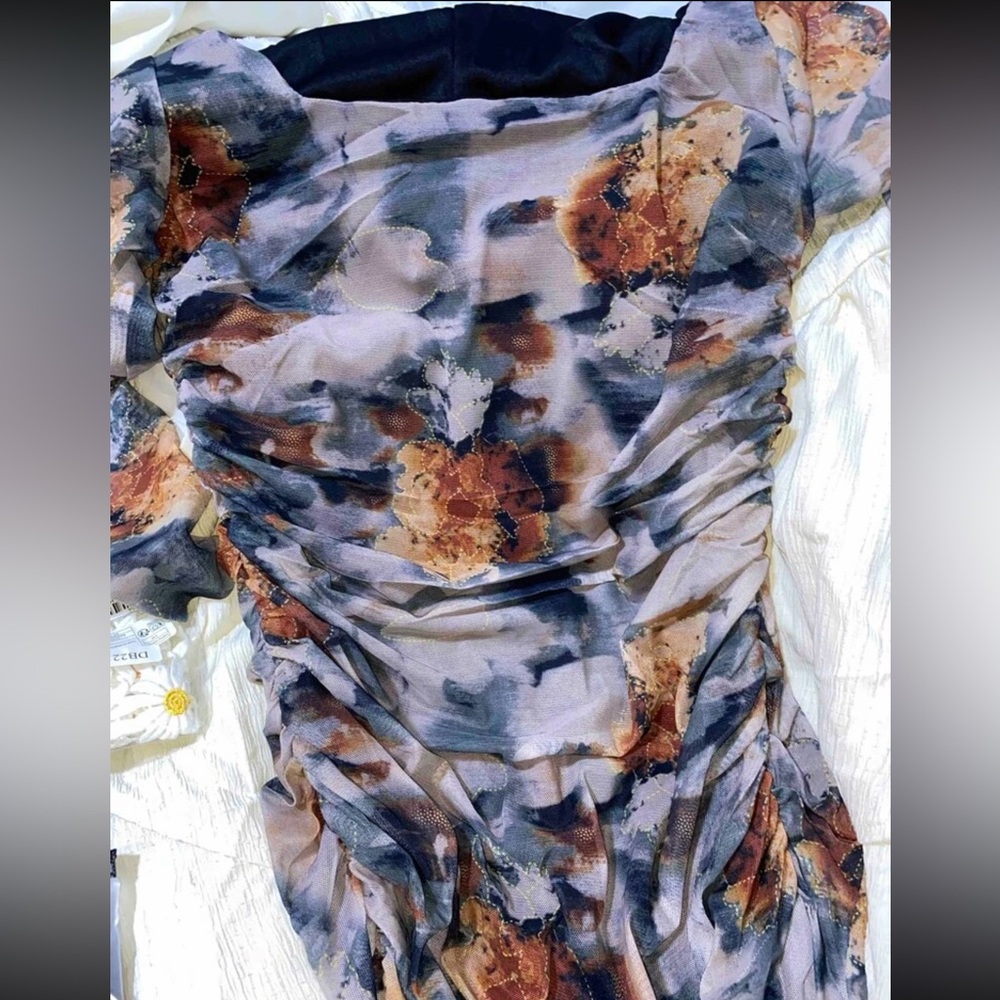 Dazy Elegant Multicolor Long Sleeve Dress - Picture 2 of 9